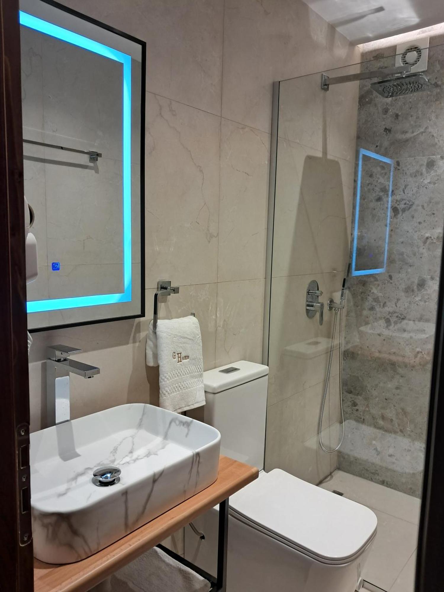 Guest House Hasko Гирокастра Экстерьер фото